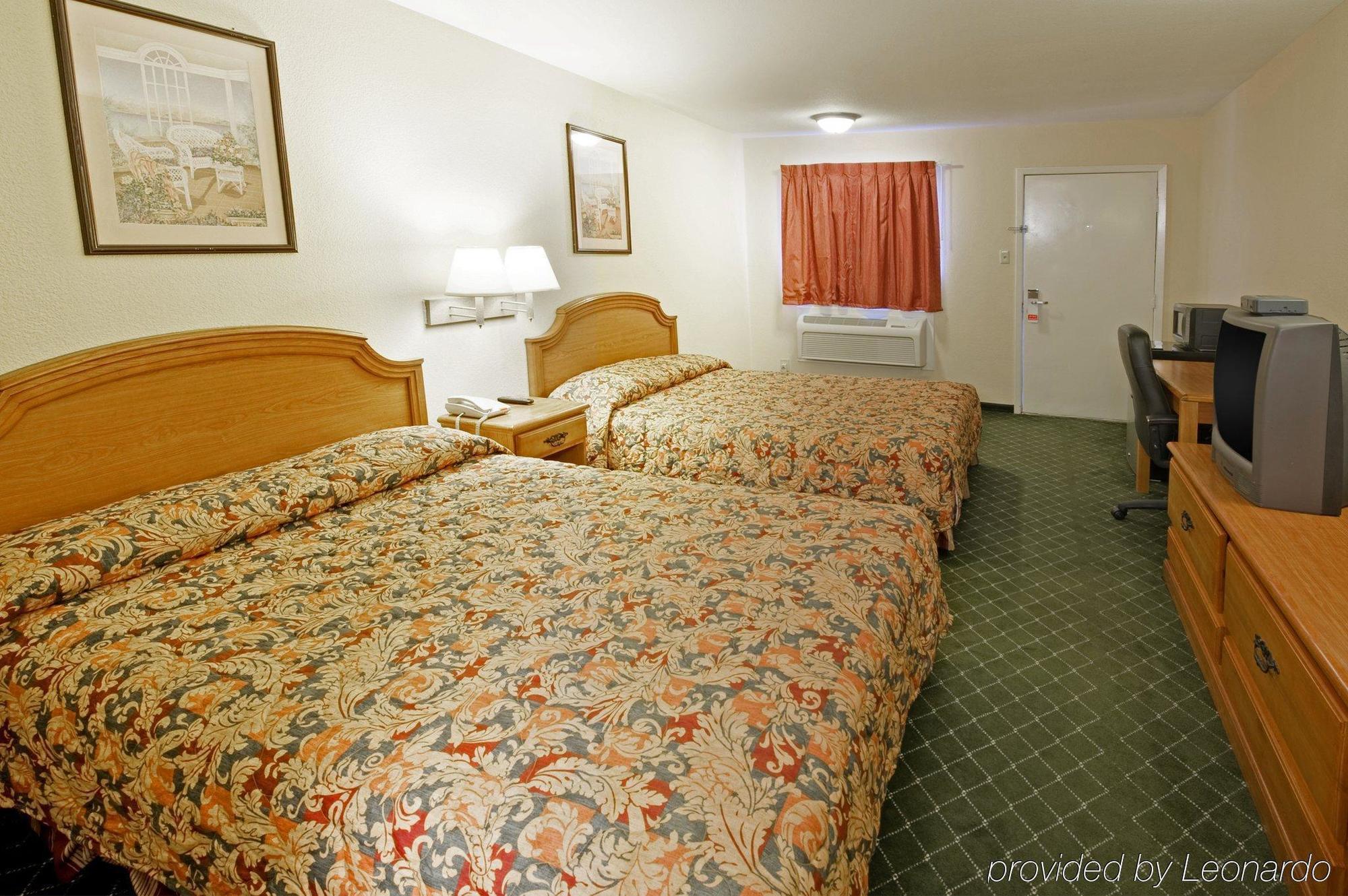Americas Best Value Inn Gainesville Tx Exterior photo